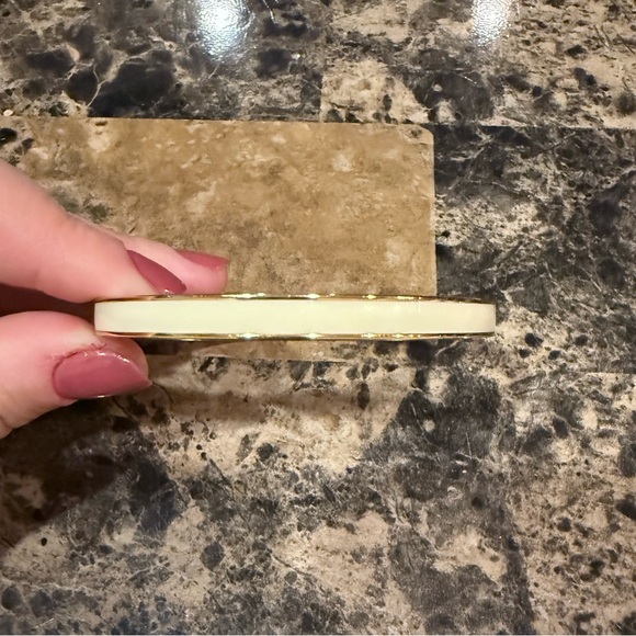 Kate Spade Take a Bow Cream Bangle Bracelet - Picture 7 of 7